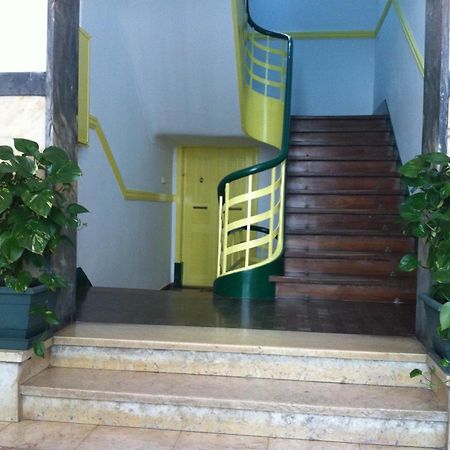 Residencial Valentina Hotel Lisbon Luaran gambar Entrance to the museum
